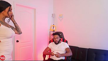 Big busy Ebony Fucks friends boyfriend